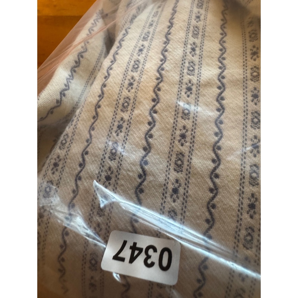 VTG LL BEAN Women XL Pet. Blue Dobby Stripe Pintuck Prairie Cottage Nightgown - Picture 9 of 9